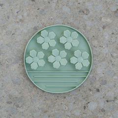 Dexypaws - Hide & Seek Slow Feeder Sage Green