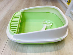 Cat Litter Box incl. Litter Scoop